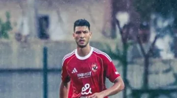 الأهلي يطرح أشرف داري للبيع في أربعة أسواق دولية تمهيداً لرحيله في يناير 1